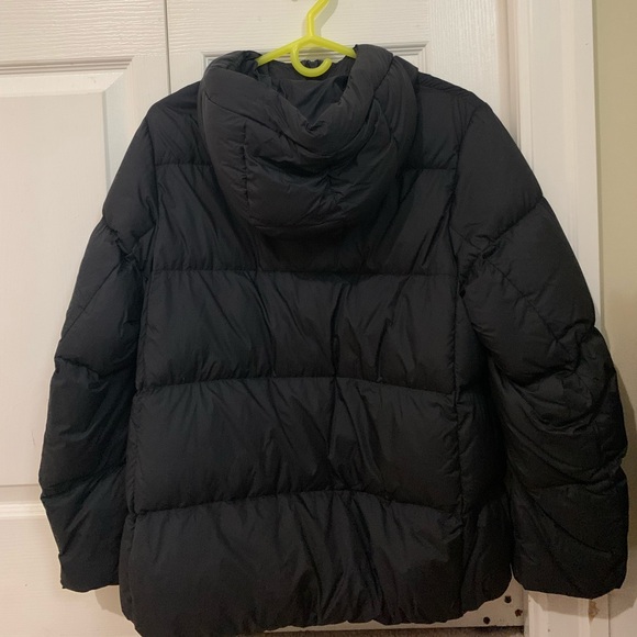 Uniqlo ultra light down jacket - Picture 3 of 3